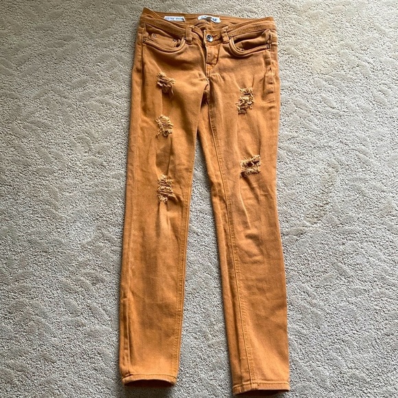 Dollhouse Brown Distressed Roll-Up Skinny Jeans Size 3 - Picture 1 of 8